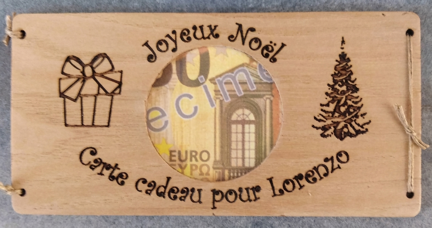 Carte cadeau personnalisée en bois — miniature 2